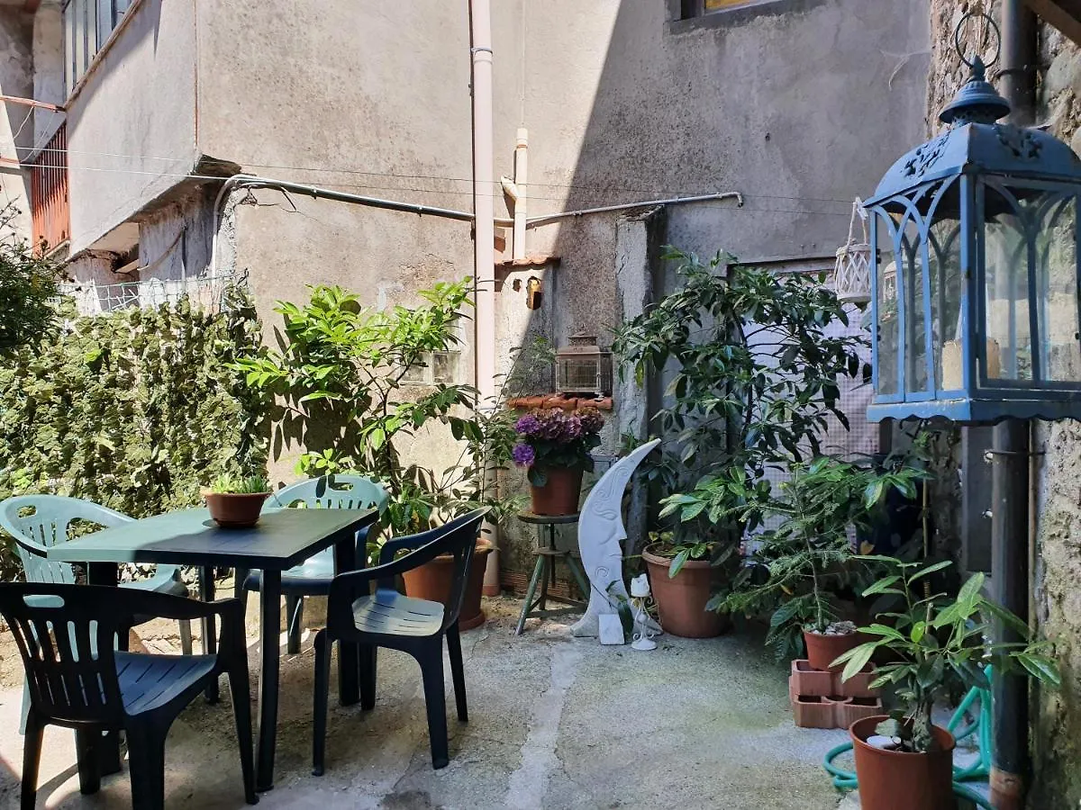 Casa Figaro Family House Villa Gorfigliano 0*,  Italy